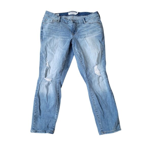 Torrid Women's Blue Boyfriend Fit Skinny Jeans Size 12 Distressed Mid Rise - Picture 1 of 8